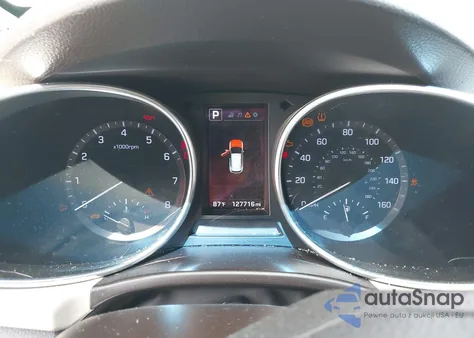 2017 Hyundai Santa Fe Sport 2.4L из США, поврежденный, VIN 5XYZU3LB1HG410435